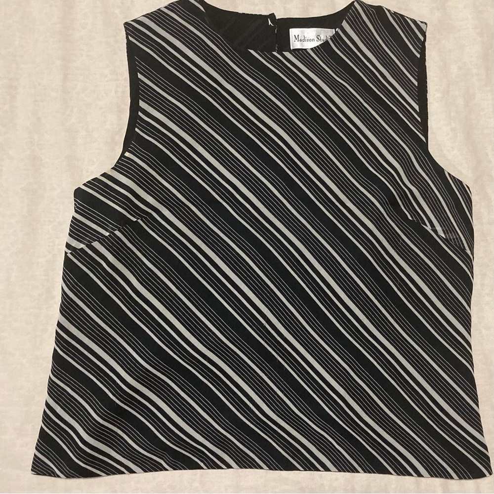 Madison Studio‎ 100% Silk Black and White Striped Sleeveless Top